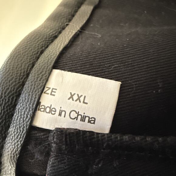 Red Black Jacquard Brocade Steampunk Over Bust Boned Corset Brass Chains Buttons - Picture 6 of 6